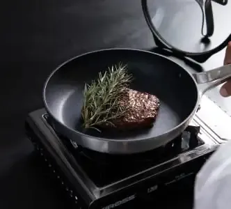 Steak in Emura pan